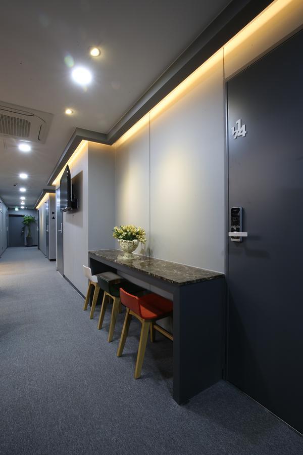 Philstay Myeongdong Séoul Extérieur photo