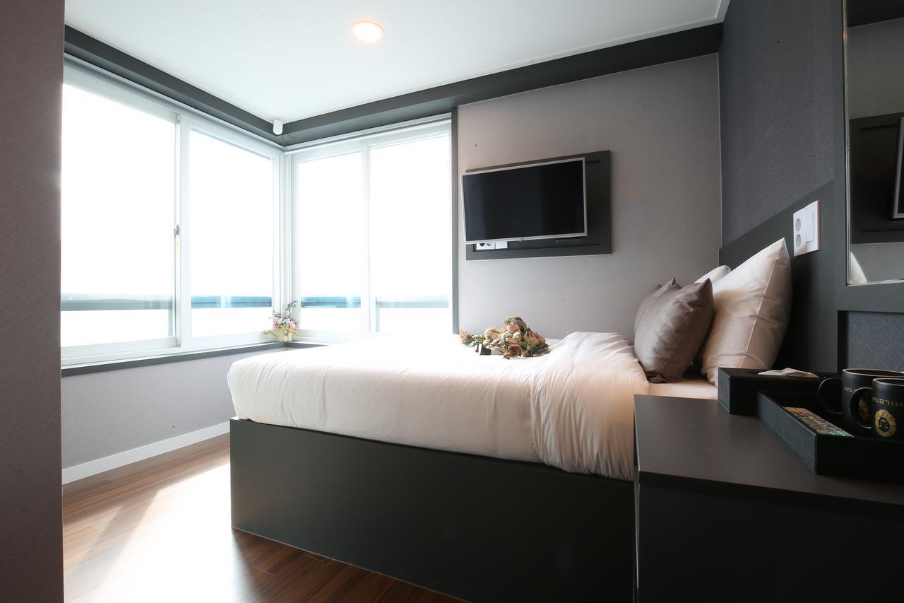 Philstay Myeongdong Séoul Extérieur photo