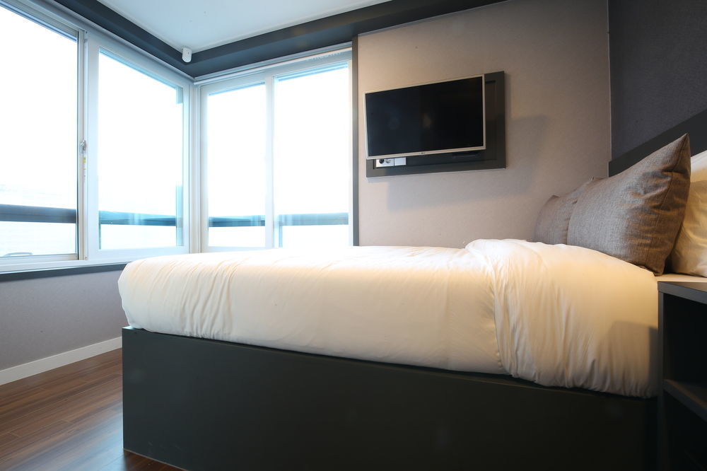 Philstay Myeongdong Séoul Extérieur photo