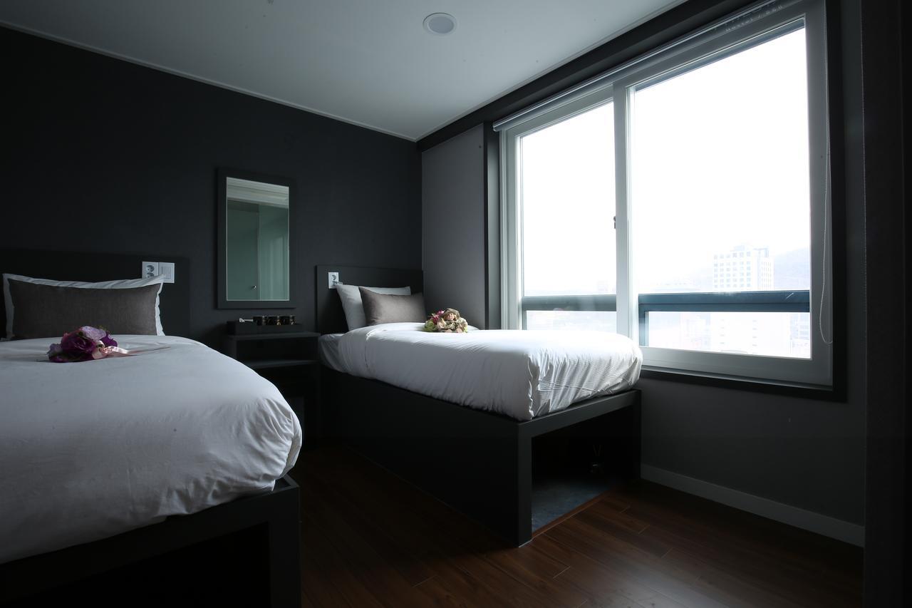 Philstay Myeongdong Séoul Extérieur photo